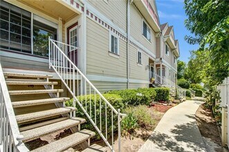 Building Photo - 13750 Hubbard St