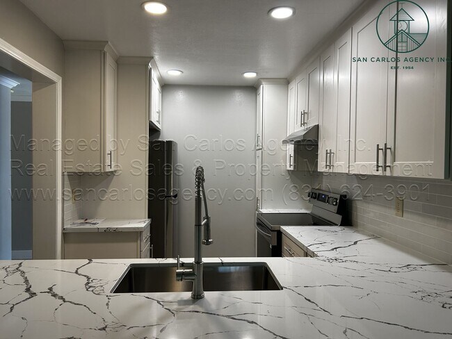 Building Photo - Remodeled Two Bed Ocean Pines Condominium