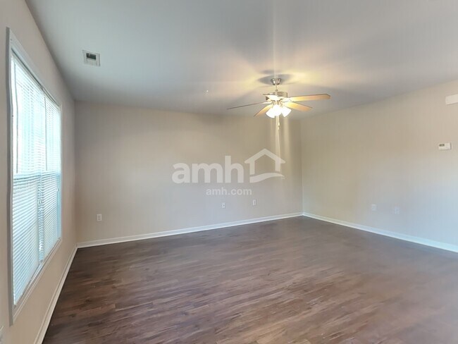 Building Photo - 83 Wolf Creek Lane