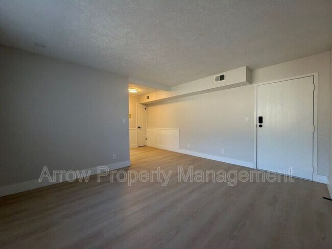 Foto del edificio - 1429 N 34th St