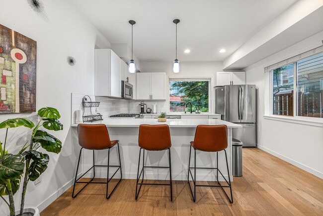 Foto del edificio - 5201 Brooklyn Ave NE