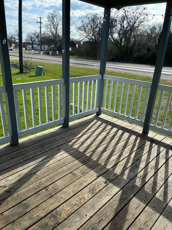 Building Photo - 841 State Hwy 75 N