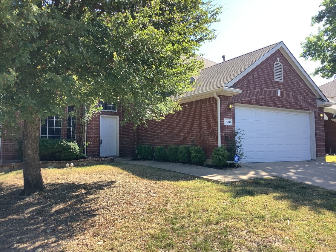 7981 Glenway Drive House Rental in Dallas, TX
