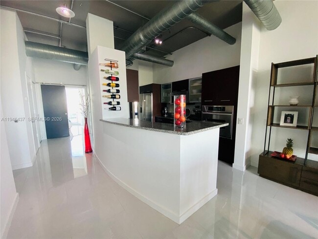 Foto del edificio - 3029 NE 188th St