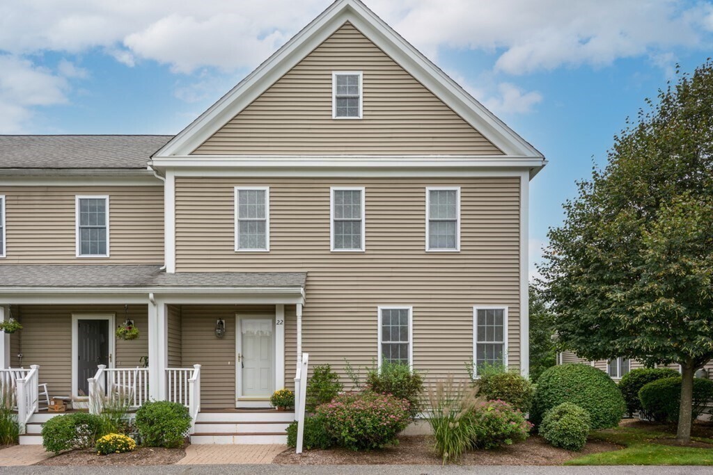 22 Cortland Dr, Stow, MA 01775 Townhome Rentals in Stow MA
