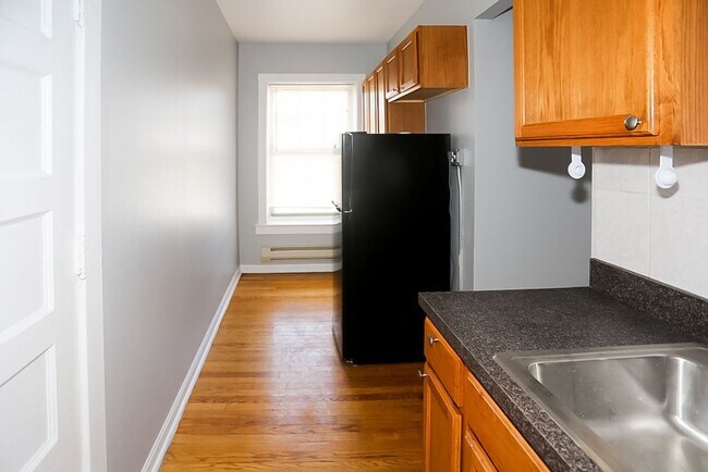 Foto del edificio - 3263 W Wrightwood Ave