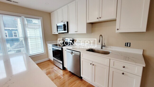 Foto del edificio - 62 Waverly St