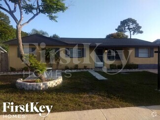 Building Photo - 8275 Jacaranda Ave