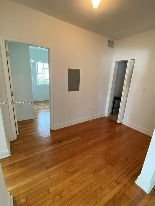 Foto del edificio - 1219 Meridian Ave