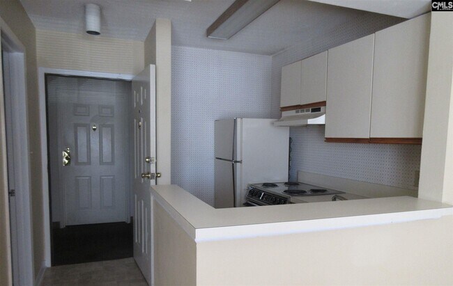 Foto del edificio - 1600 Park Cir