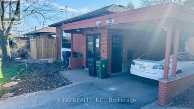 Building Photo - 994 Brimley Rd