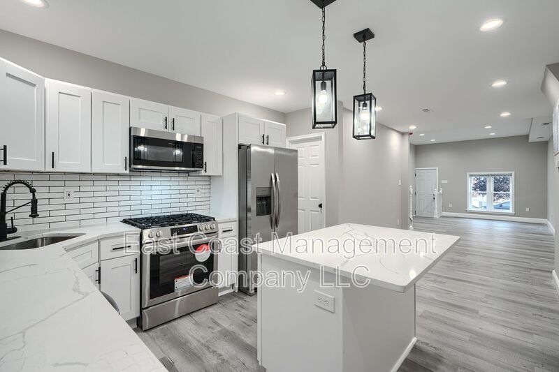 Foto principal - 2612 E Oliver St