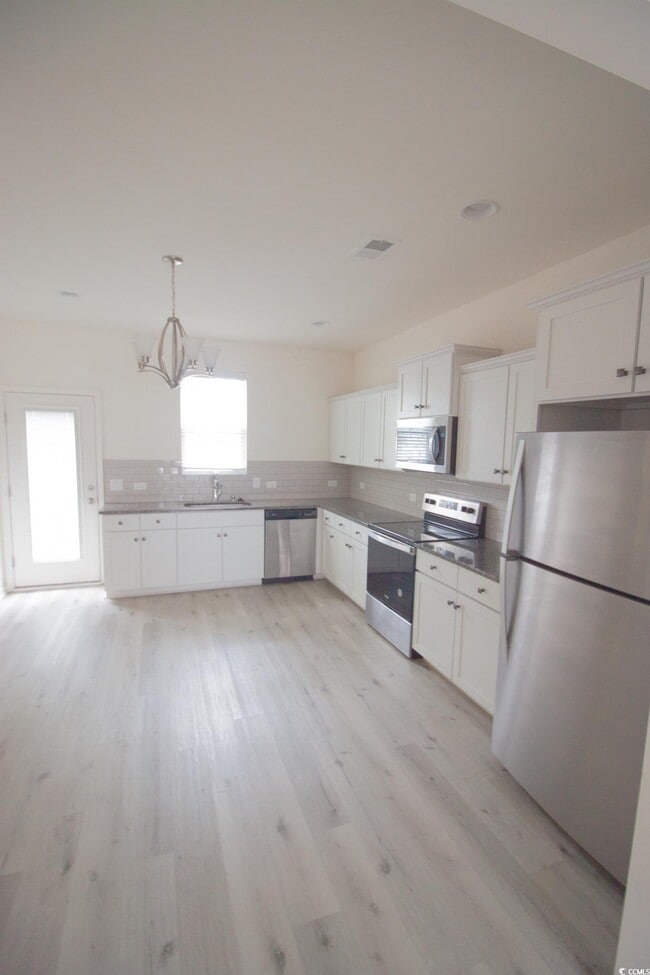Building Photo - 305 Cherwell ct