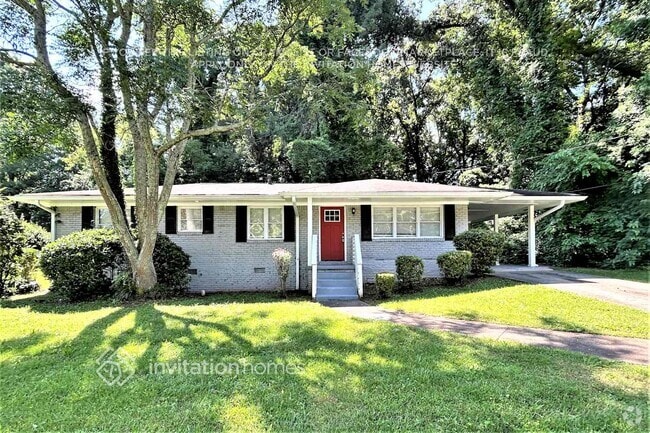 Building Photo - 2365 Shamrock Dr