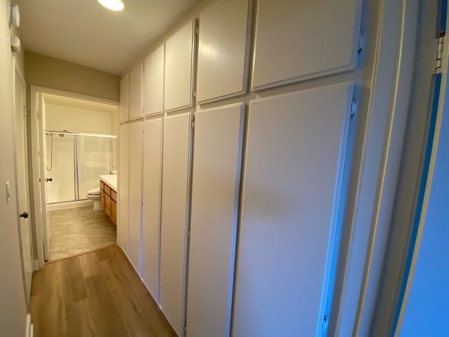 Foto del edificio - Sherman Oaks Renaissance