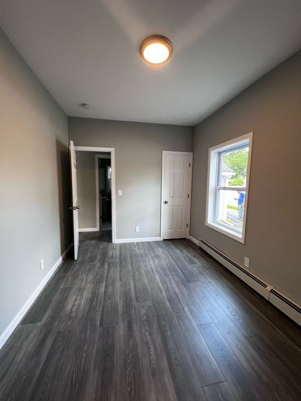 Foto del edificio - 80 Grant Ave