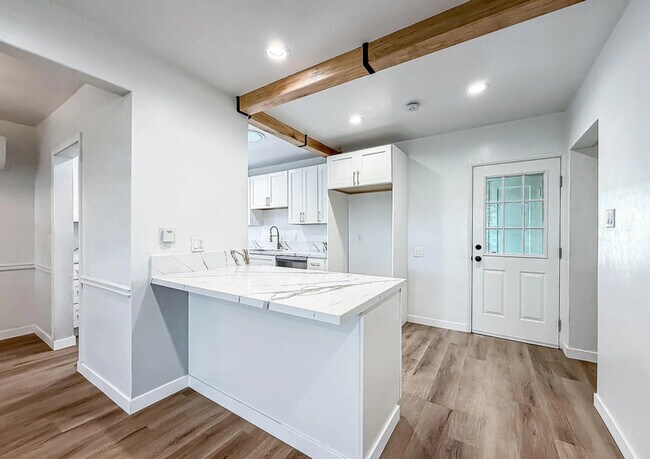 Foto del edificio - 2431 Gramercy Ave