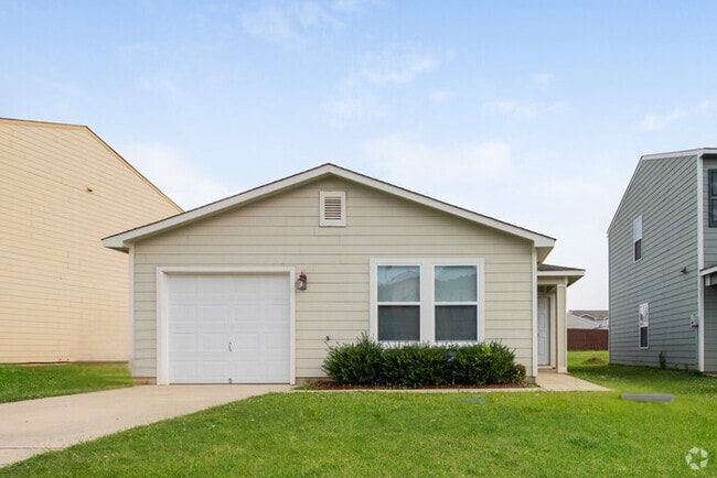 Building Photo - 138 Wethersfield Dr