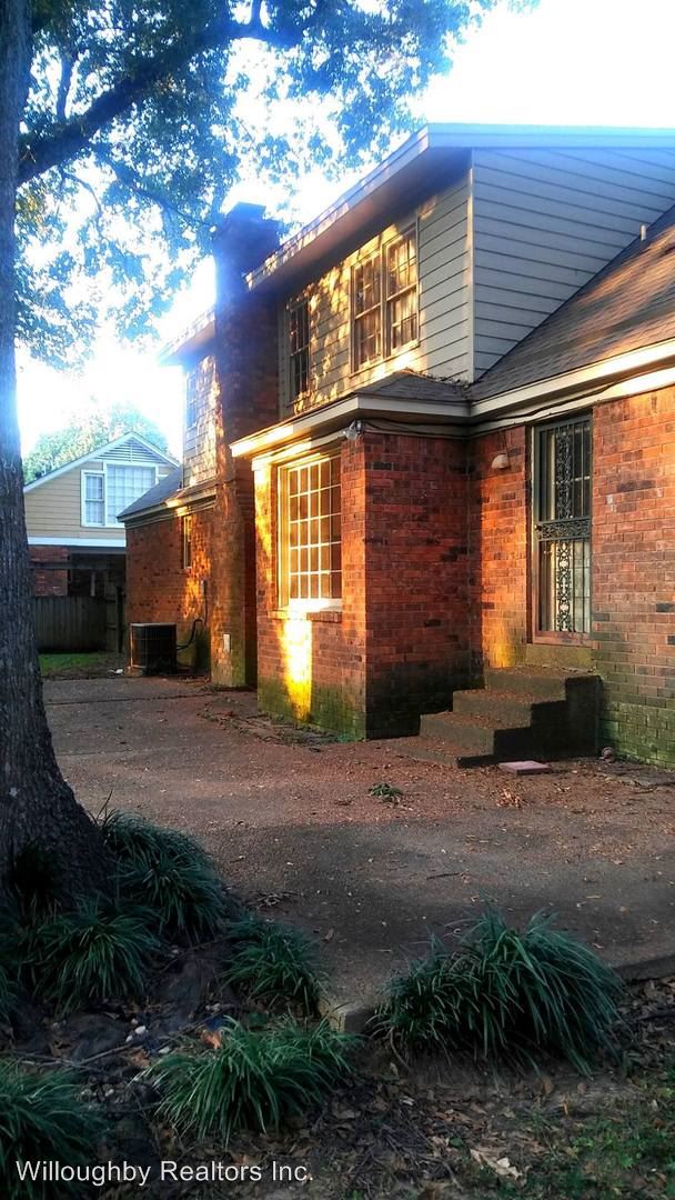 Foto del edificio - 725 S Yates Rd