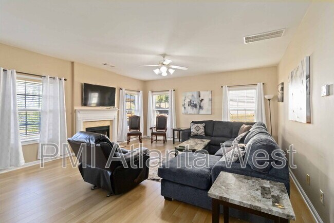 Foto del edificio - 2387 Shady Maple Trail