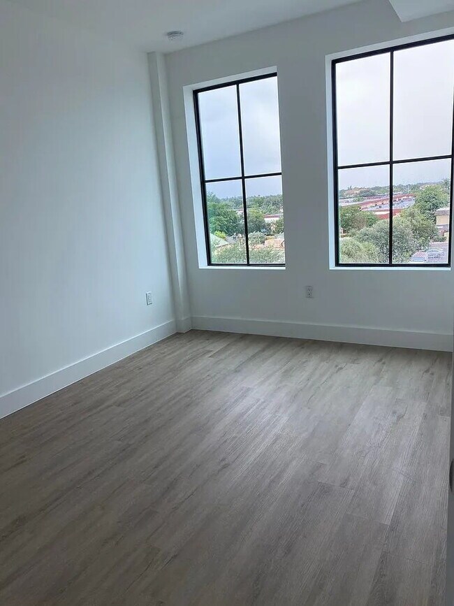 Foto del edificio - "Charming 1-Bedroom Retreat in the Heart of Davie, FL – Perfect for Cozy Living!"