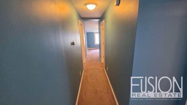 Foto del edificio - 446 Colchester Ave