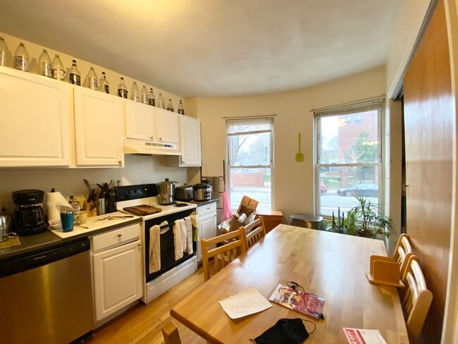 Building Photo - 838 Huntington Ave