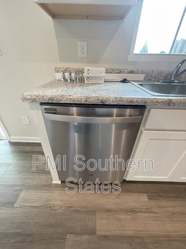 Foto del edificio - 231 Lehman Way