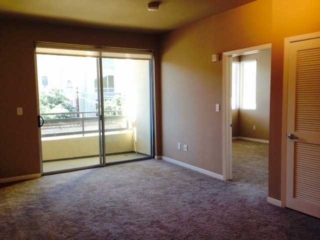 Interior Photo - APT MESSINA