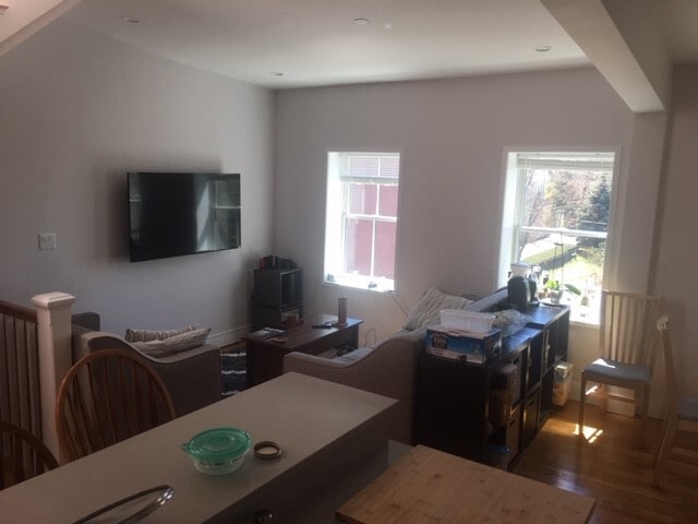 Foto del edificio - 11 Highland Park Ave