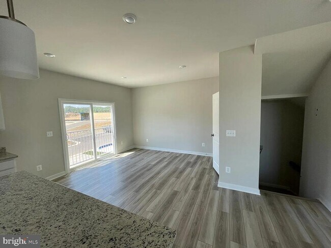 Foto del edificio - 2244 Barhill Wy