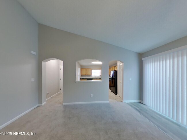 Building Photo - 4303 Hanging Moss Dr