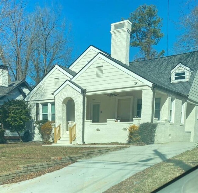 Foto del edificio - 1721 Westwood Ave SW