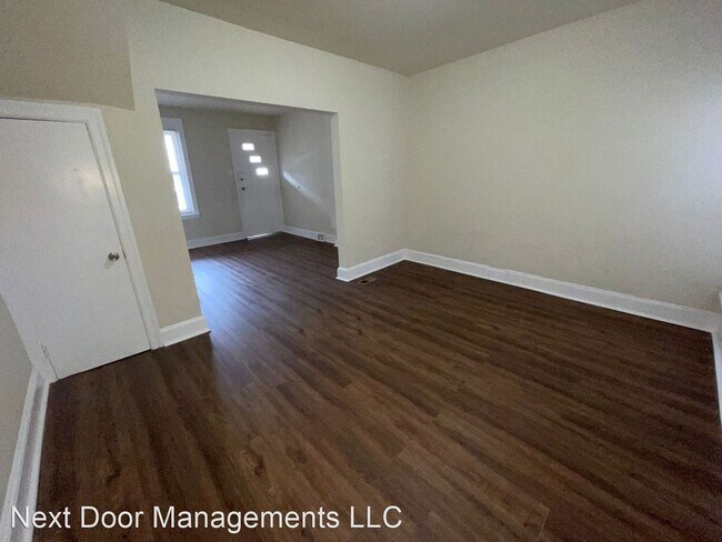 Building Photo - 3 br, 1 bath House - 122 N Sickels Street