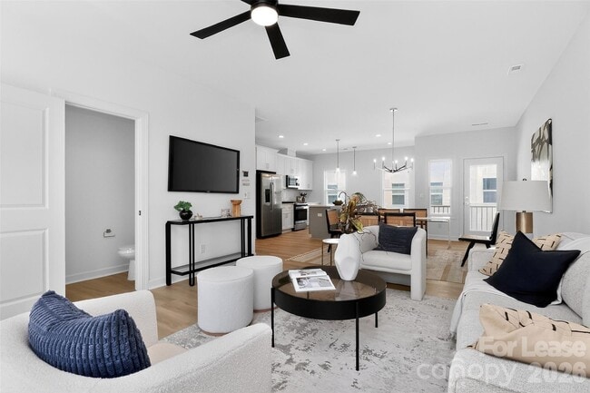 Foto del edificio - 3709 Lou Ann Ave