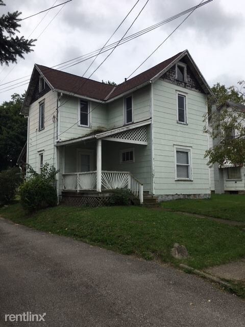 Foto principal - 3 br, 1 bath House - 321 Ohio St