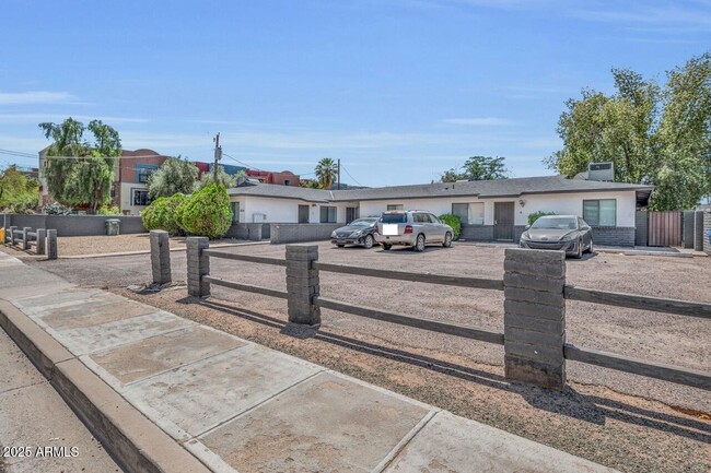Building Photo - 3034 N 35th St
