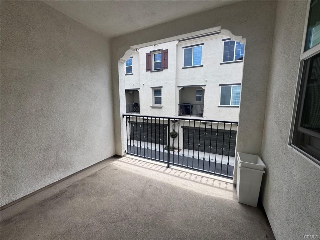 Building Photo - 8141 Garden Park St