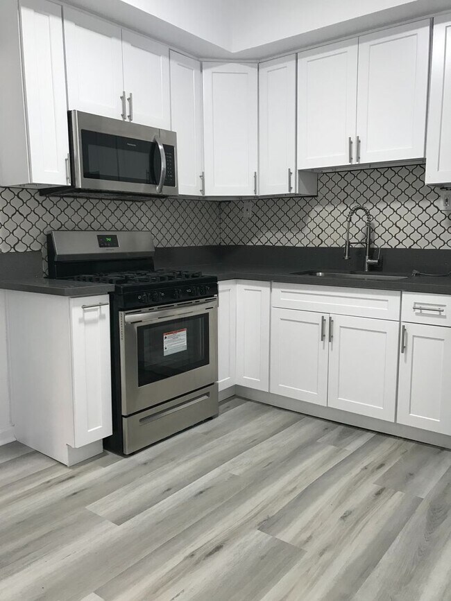 Foto del interior - FF2N1, LLC