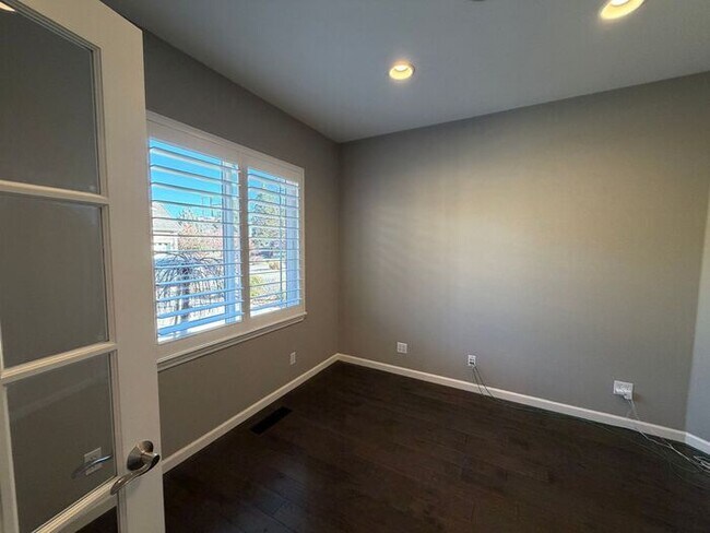 Foto del edificio - 1199 Manzanita Ln