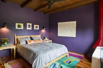 Building Photo - 1127 Siler Park Ln