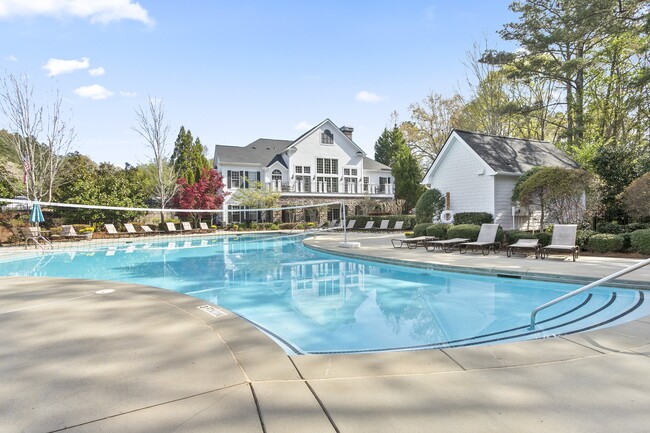 Foto del edificio - The Fairways at Jennings Mill