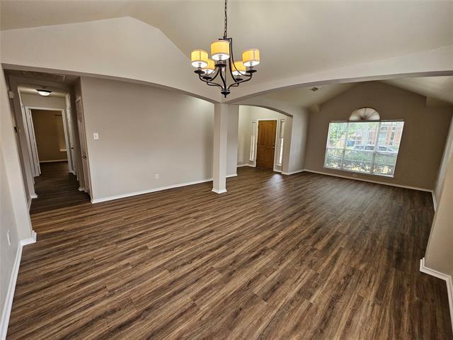 Building Photo - 2121 Newport Dr