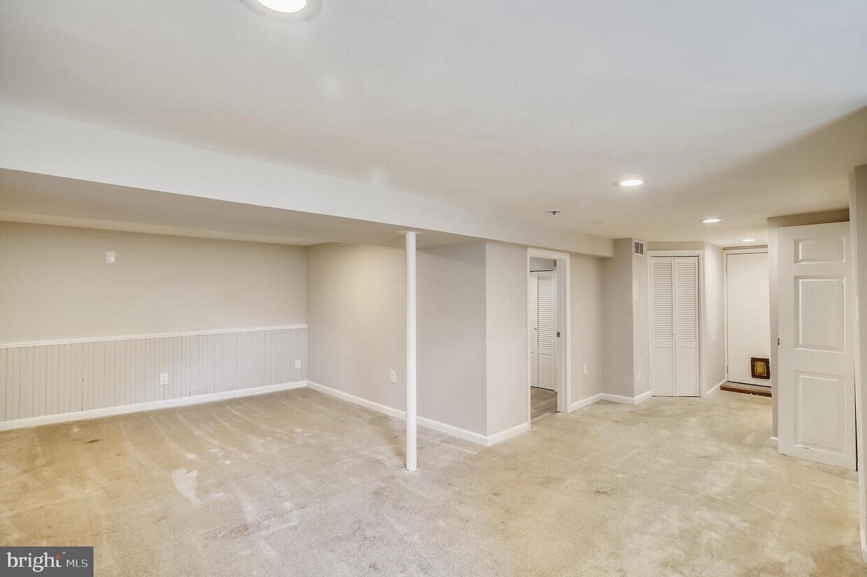 Foto principal - 3102 White Ave