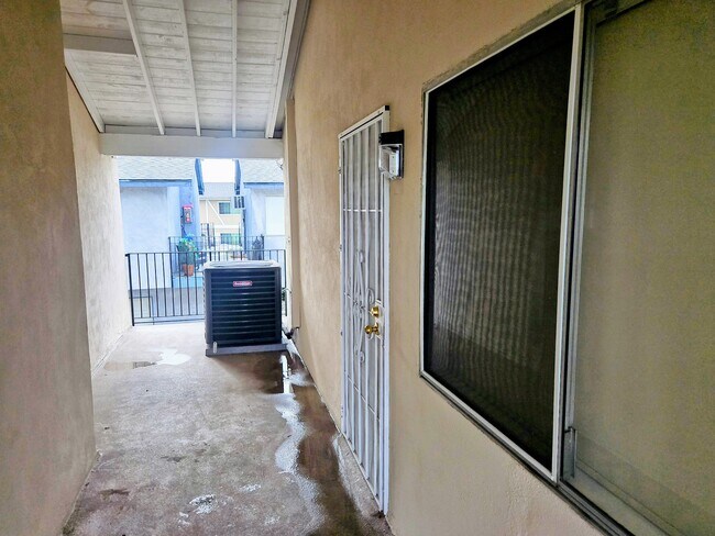 Foto del edificio - 141 Greentree Ln