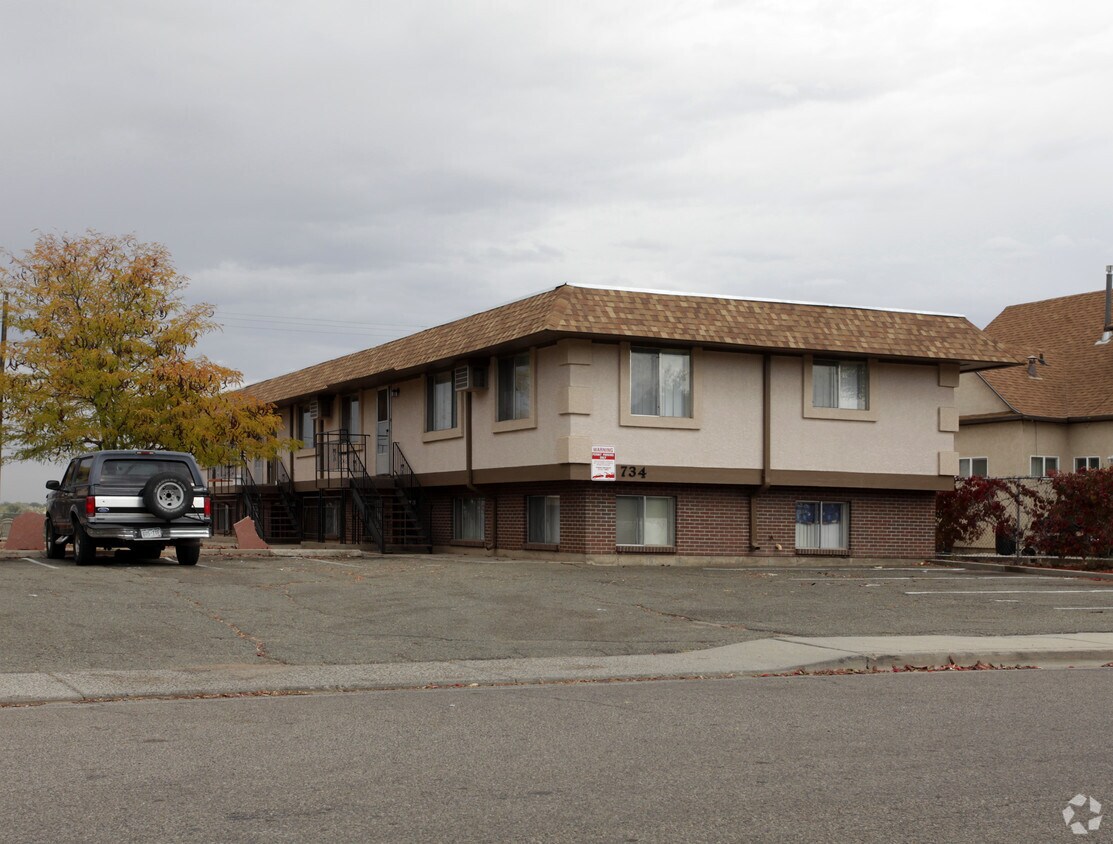 Primary Photo - Chapa Apartments