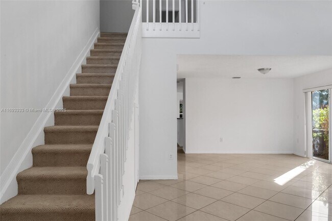 Foto del edificio - 106 Gables Blvd