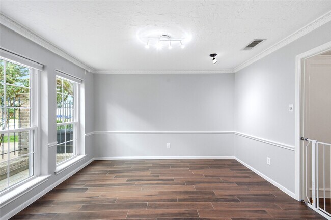 Building Photo - 20646 Prince Creek Dr