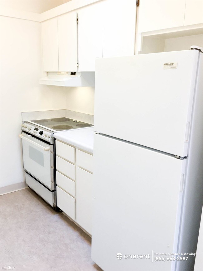 Foto del edificio - 500 W Middlefield Rd