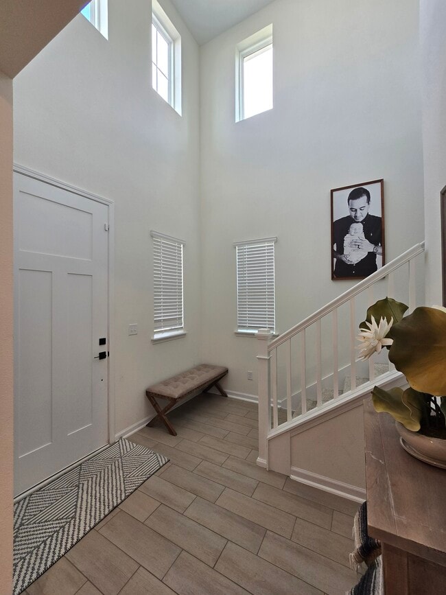 Building Photo - 7233 Mahogany Run Dr